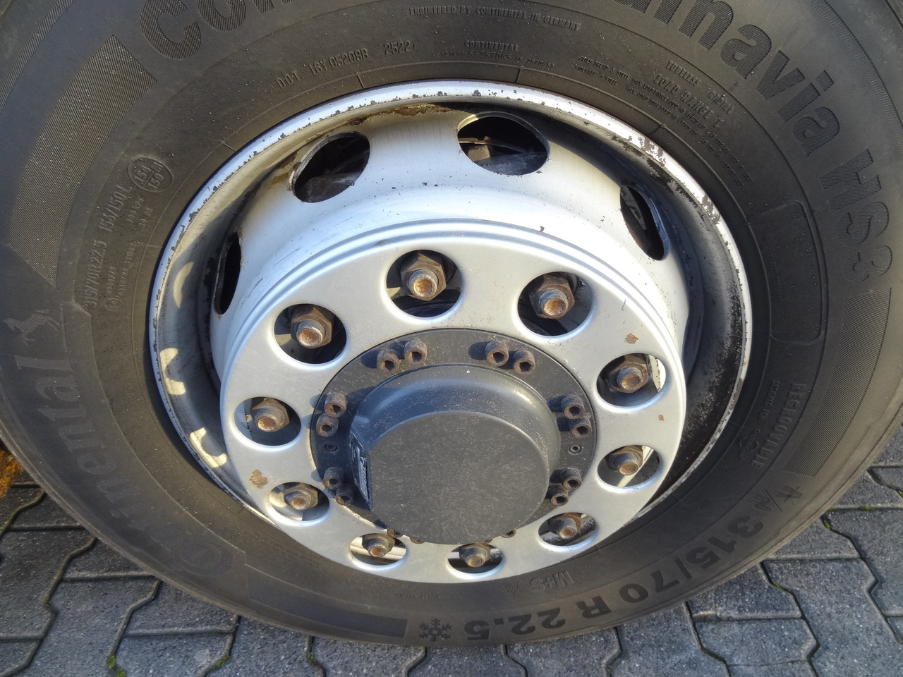 Volvo FM420 4X4 X-Track - Kuorma-auto alusta: kuva Volvo FM420 4X4 X-Track - Kuorma-auto alusta Volvo FM420 4X4 X-Track - Kuorma-auto alusta: kuva Volvo FM420 4X4 X-Track - Kuorma-auto alusta