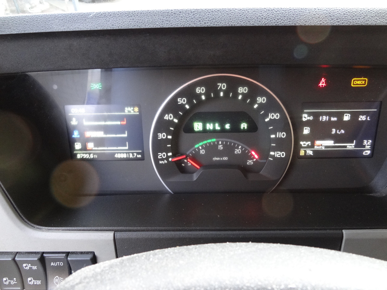 Volvo FM420 4X4 X-Track - Kuorma-auto alusta: kuva Volvo FM420 4X4 X-Track - Kuorma-auto alusta Volvo FM420 4X4 X-Track - Kuorma-auto alusta: kuva Volvo FM420 4X4 X-Track - Kuorma-auto alusta