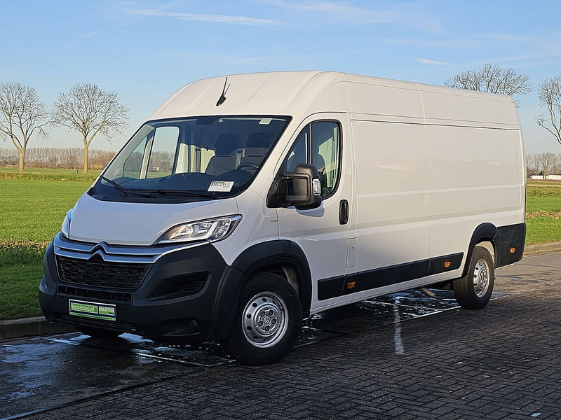 Citroën Jumper 2.2 L4H2 Maxi Navi - Pakettiauto: kuva Citroën Jumper 2.2 L4H2 Maxi Navi - Pakettiauto Citroën Jumper 2.2 L4H2 Maxi Navi - Pakettiauto: kuva Citroën Jumper 2.2 L4H2 Maxi Navi - Pakettiauto