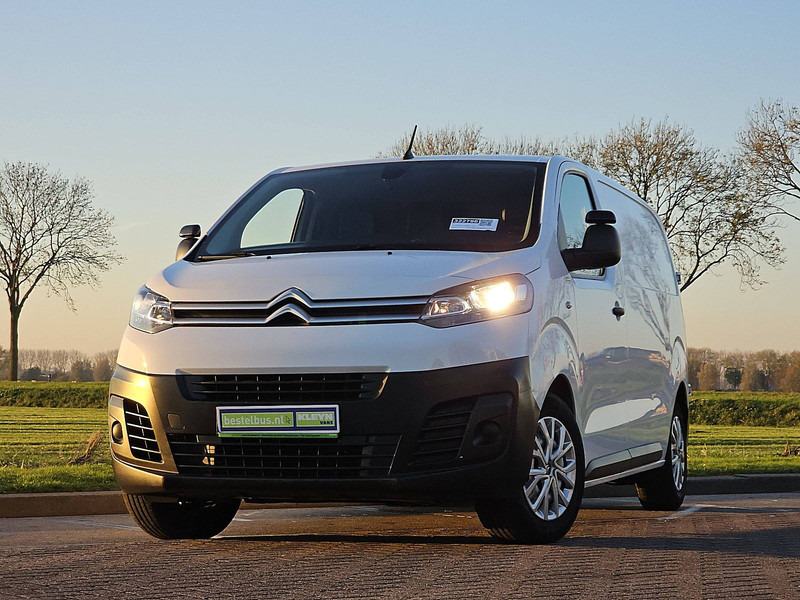 Citroën Jumpy 1.6 - Pieni pakettiauto: kuva Citroën Jumpy 1.6 - Pieni pakettiauto Citroën Jumpy 1.6 - Pieni pakettiauto: kuva Citroën Jumpy 1.6 - Pieni pakettiauto