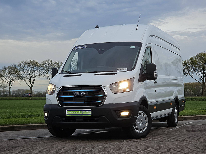 Ford E-Transit  L4H3 Maxi 68kWh AC! - Pakettiauto, Sähköpakettiauto: kuva Ford E-Transit  L4H3 Maxi 68kWh AC! - Pakettiauto, Sähköpakettiauto Ford E-Transit  L4H3 Maxi 68kWh AC! - Pakettiauto, Sähköpakettiauto: kuva Ford E-Transit  L4H3 Maxi 68kWh AC! - Pakettiauto, Sähköpakettiauto