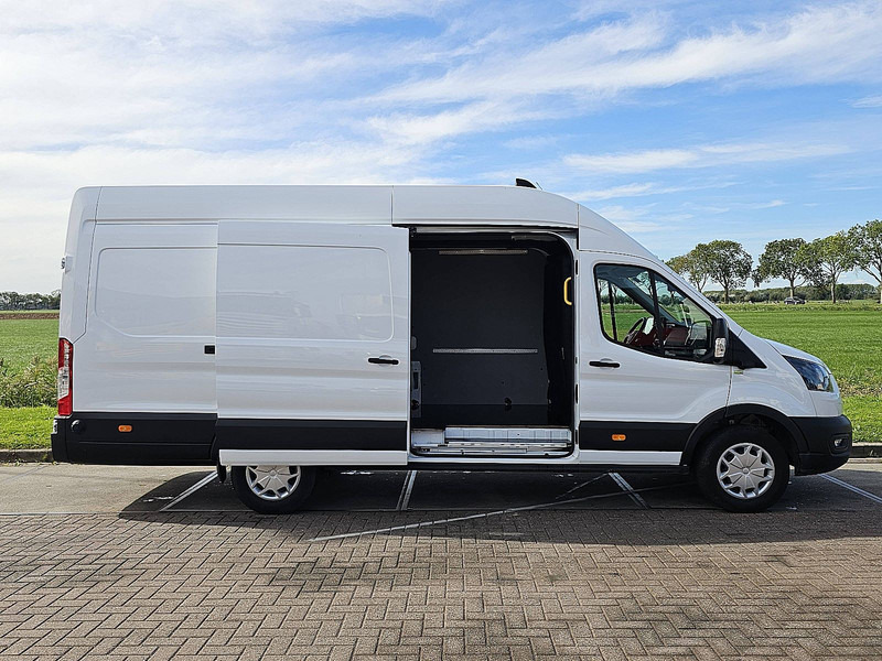 Leasing Ford Transit 2.0 L4H3 RWD Navi! Ford Transit 2.0 L4H3 RWD Navi!: kuva Leasing Ford Transit 2.0 L4H3 RWD Navi! Ford Transit 2.0 L4H3 RWD Navi!