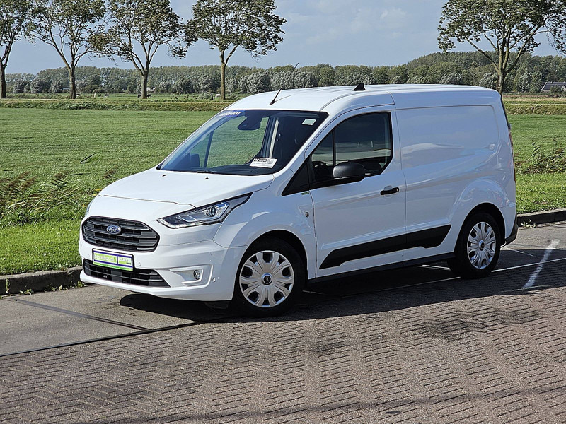 Ford Transit Connect 1.5 L1 Trekhaak Navi - Jakeluauto: kuva Ford Transit Connect 1.5 L1 Trekhaak Navi - Jakeluauto Ford Transit Connect 1.5 L1 Trekhaak Navi - Jakeluauto: kuva Ford Transit Connect 1.5 L1 Trekhaak Navi - Jakeluauto