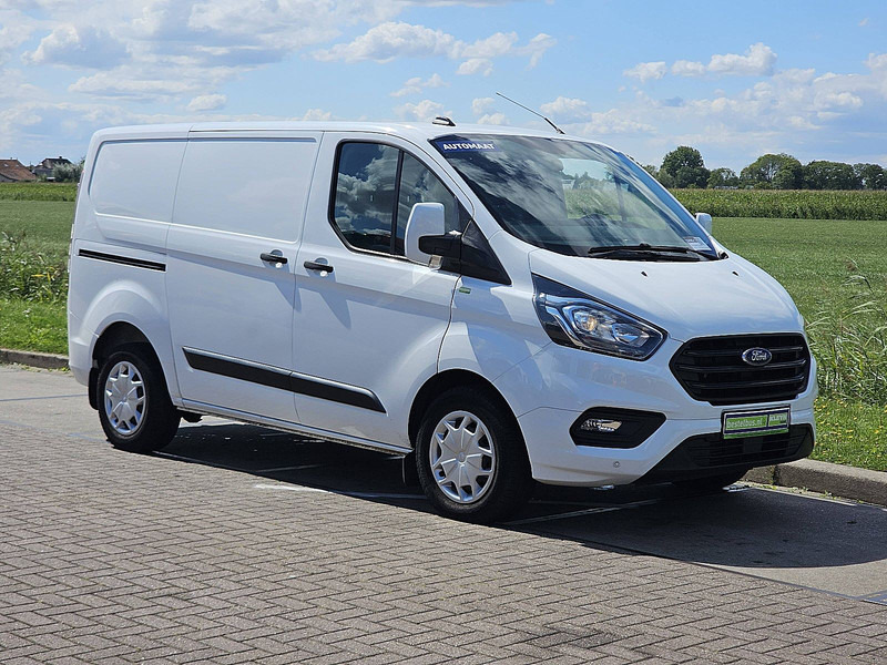 Ford Transit Custom 2.0 L1 Navi Automaat AC! - Pieni pakettiauto: kuva Ford Transit Custom 2.0 L1 Navi Automaat AC! - Pieni pakettiauto Ford Transit Custom 2.0 L1 Navi Automaat AC! - Pieni pakettiauto: kuva Ford Transit Custom 2.0 L1 Navi Automaat AC! - Pieni pakettiauto