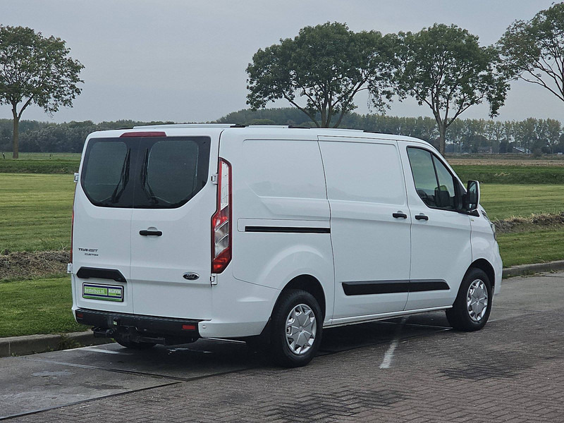 Ford Transit Custom 2.0 L1H1 Navi Trekhaak! - Pieni pakettiauto: kuva Ford Transit Custom 2.0 L1H1 Navi Trekhaak! - Pieni pakettiauto Ford Transit Custom 2.0 L1H1 Navi Trekhaak! - Pieni pakettiauto: kuva Ford Transit Custom 2.0 L1H1 Navi Trekhaak! - Pieni pakettiauto