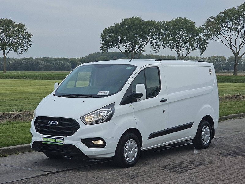 Ford Transit Custom 2.0 L1H1 Navi Trekhaak! - Pieni pakettiauto: kuva Ford Transit Custom 2.0 L1H1 Navi Trekhaak! - Pieni pakettiauto Ford Transit Custom 2.0 L1H1 Navi Trekhaak! - Pieni pakettiauto: kuva Ford Transit Custom 2.0 L1H1 Navi Trekhaak! - Pieni pakettiauto