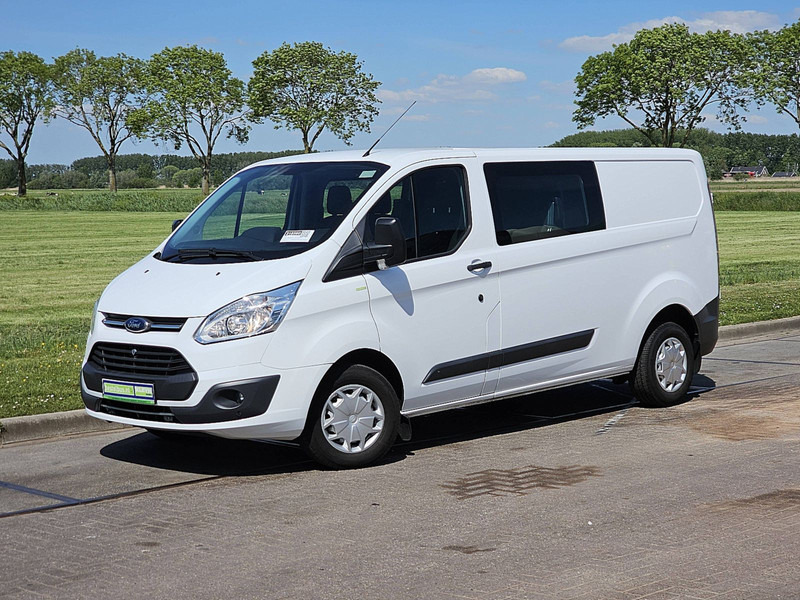 Ford Transit Custom 2.0 L2H1 Dub.- Cab. AC - Pieni pakettiauto: kuva Ford Transit Custom 2.0 L2H1 Dub.- Cab. AC - Pieni pakettiauto Ford Transit Custom 2.0 L2H1 Dub.- Cab. AC - Pieni pakettiauto: kuva Ford Transit Custom 2.0 L2H1 Dub.- Cab. AC - Pieni pakettiauto