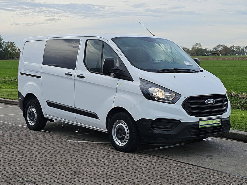 Ford Transit Custom 2.0 ac dub cab EURO6 - Pieni pakettiauto: kuva Ford Transit Custom 2.0 ac dub cab EURO6 - Pieni pakettiauto Ford Transit Custom 2.0 ac dub cab EURO6 - Pieni pakettiauto: kuva Ford Transit Custom 2.0 ac dub cab EURO6 - Pieni pakettiauto