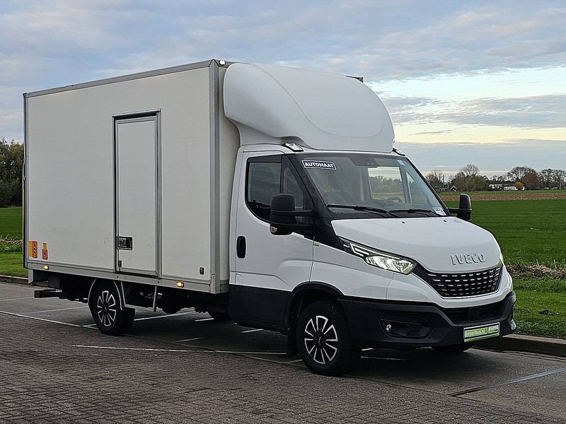 Iveco Daily 35 S 16 AUT. LAADKLEP - Jakeluauto: kuva Iveco Daily 35 S 16 AUT. LAADKLEP - Jakeluauto Iveco Daily 35 S 16 AUT. LAADKLEP - Jakeluauto: kuva Iveco Daily 35 S 16 AUT. LAADKLEP - Jakeluauto