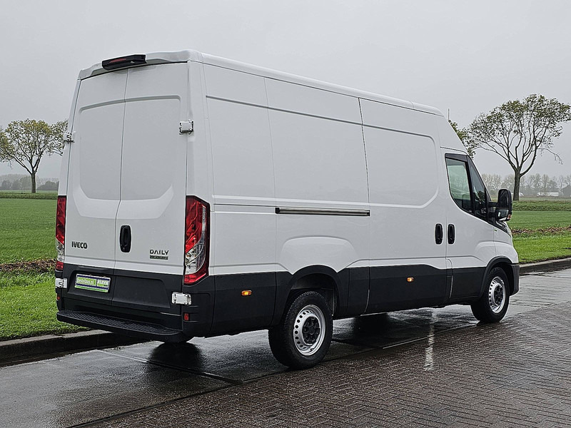 Iveco Daily 35 S 3.0ltr ac aut. EURO6 - Pakettiauto: kuva Iveco Daily 35 S 3.0ltr ac aut. EURO6 - Pakettiauto Iveco Daily 35 S 3.0ltr ac aut. EURO6 - Pakettiauto: kuva Iveco Daily 35 S 3.0ltr ac aut. EURO6 - Pakettiauto