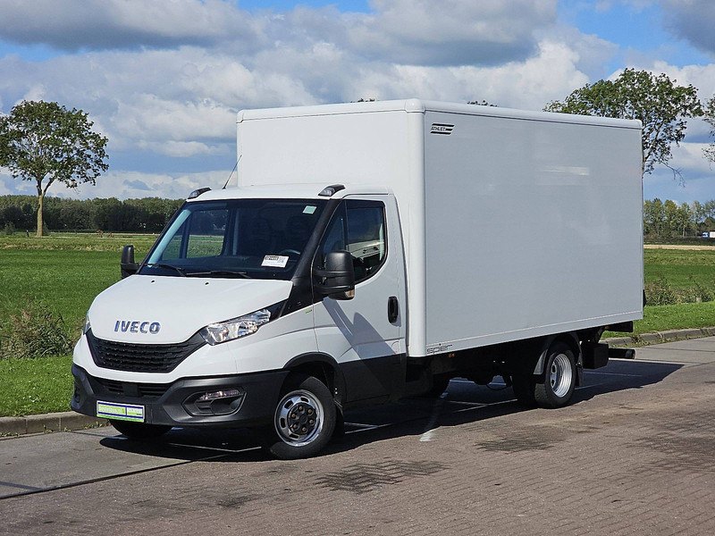 Iveco Daily 35C16 Bakwagen Laadklep - Jakeluauto: kuva Iveco Daily 35C16 Bakwagen Laadklep - Jakeluauto Iveco Daily 35C16 Bakwagen Laadklep - Jakeluauto: kuva Iveco Daily 35C16 Bakwagen Laadklep - Jakeluauto