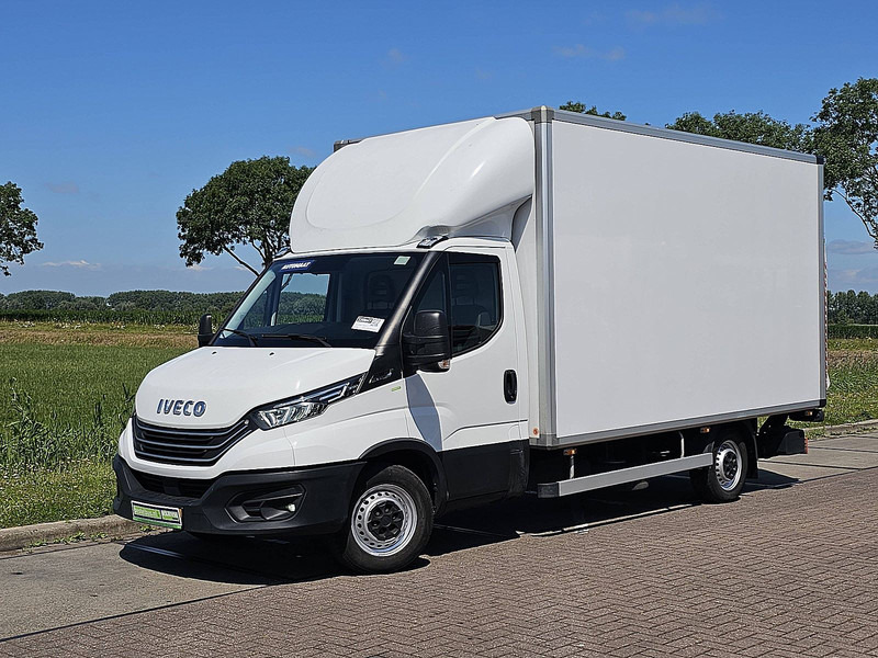 Iveco Daily 35S14 ac automaat EURO6 - Jakeluauto: kuva Iveco Daily 35S14 ac automaat EURO6 - Jakeluauto Iveco Daily 35S14 ac automaat EURO6 - Jakeluauto: kuva Iveco Daily 35S14 ac automaat EURO6 - Jakeluauto