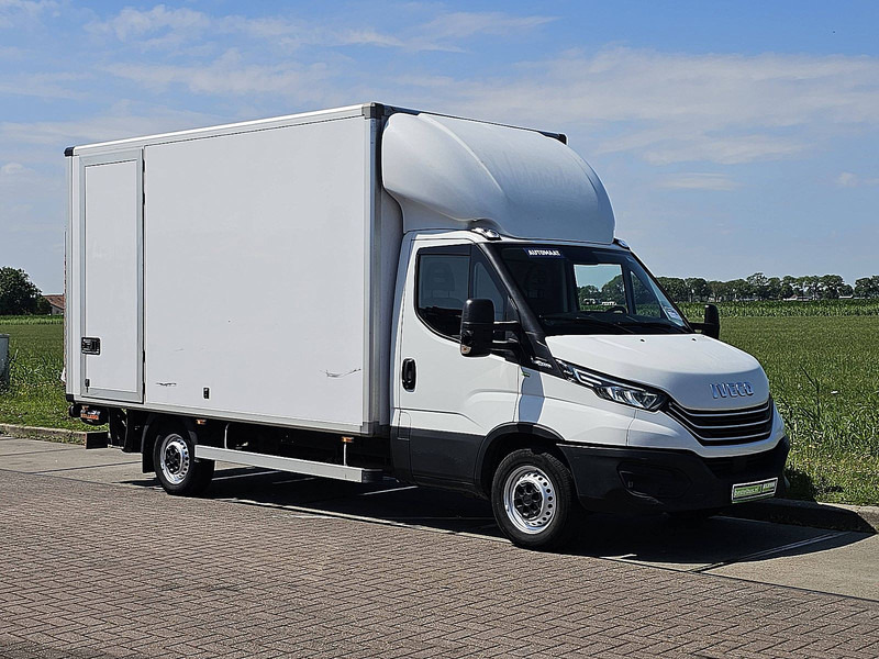 Iveco Daily 35S14 ac automaat EURO6 - Jakeluauto: kuva Iveco Daily 35S14 ac automaat EURO6 - Jakeluauto Iveco Daily 35S14 ac automaat EURO6 - Jakeluauto: kuva Iveco Daily 35S14 ac automaat EURO6 - Jakeluauto