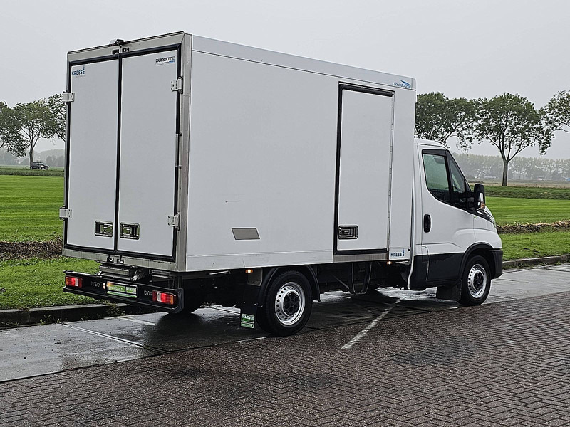 Iveco Daily 35S16 Bakwagen Koel/Vries - Kylmäauto: kuva Iveco Daily 35S16 Bakwagen Koel/Vries - Kylmäauto Iveco Daily 35S16 Bakwagen Koel/Vries - Kylmäauto: kuva Iveco Daily 35S16 Bakwagen Koel/Vries - Kylmäauto