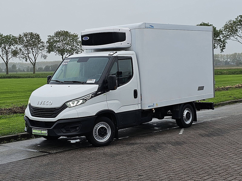 Iveco Daily 35S16 Bakwagen Koel/Vries - Kylmäauto: kuva Iveco Daily 35S16 Bakwagen Koel/Vries - Kylmäauto Iveco Daily 35S16 Bakwagen Koel/Vries - Kylmäauto: kuva Iveco Daily 35S16 Bakwagen Koel/Vries - Kylmäauto