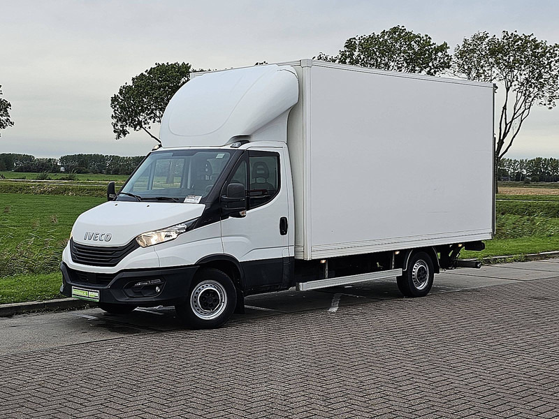 Iveco Daily 35S18 Bakwagen Laadklep! - Jakeluauto: kuva Iveco Daily 35S18 Bakwagen Laadklep! - Jakeluauto Iveco Daily 35S18 Bakwagen Laadklep! - Jakeluauto: kuva Iveco Daily 35S18 Bakwagen Laadklep! - Jakeluauto