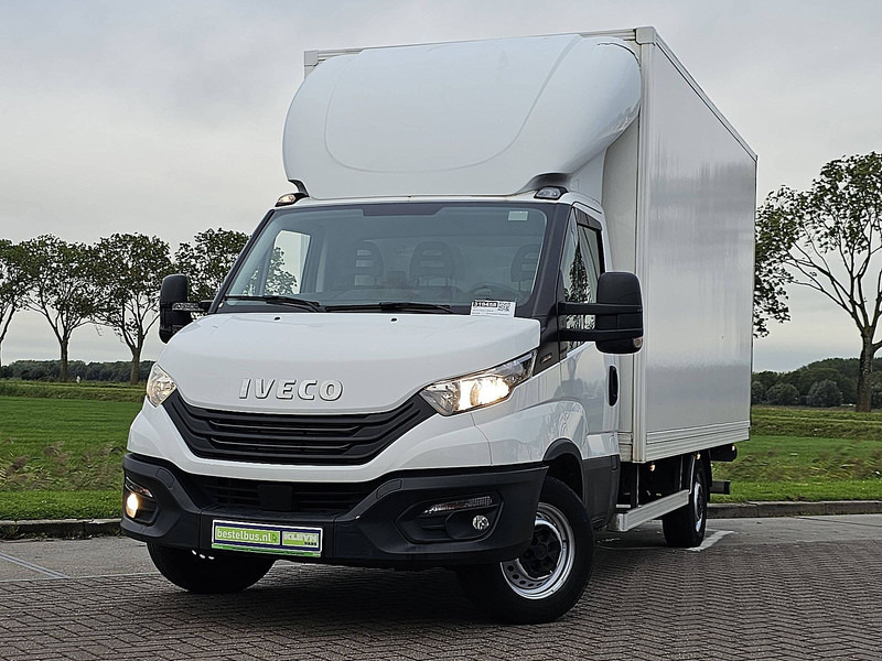 Iveco Daily 35S18 Bakwagen Laadklep! - Jakeluauto: kuva Iveco Daily 35S18 Bakwagen Laadklep! - Jakeluauto Iveco Daily 35S18 Bakwagen Laadklep! - Jakeluauto: kuva Iveco Daily 35S18 Bakwagen Laadklep! - Jakeluauto