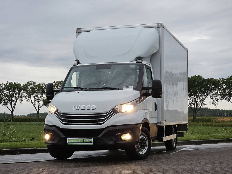 Iveco Daily 35S18 ac automaat EURO6 - Jakeluauto: kuva Iveco Daily 35S18 ac automaat EURO6 - Jakeluauto Iveco Daily 35S18 ac automaat EURO6 - Jakeluauto: kuva Iveco Daily 35S18 ac automaat EURO6 - Jakeluauto
