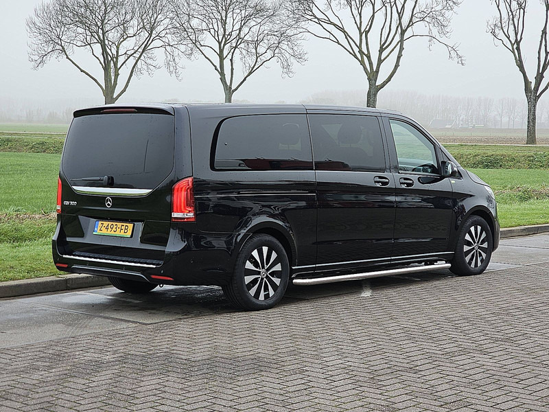 Mercedes-Benz EQV 300 L3 BUSINESS LIM. XL - Minibussi, Sähköbussi: kuva Mercedes-Benz EQV 300 L3 BUSINESS LIM. XL - Minibussi, Sähköbussi Mercedes-Benz EQV 300 L3 BUSINESS LIM. XL - Minibussi, Sähköbussi: kuva Mercedes-Benz EQV 300 L3 BUSINESS LIM. XL - Minibussi, Sähköbussi