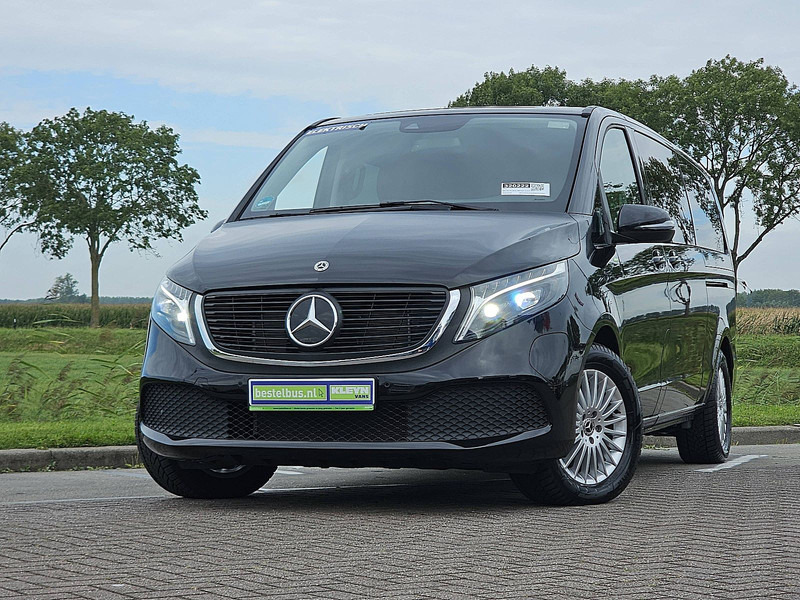 Mercedes-Benz EQV 300 L3 XL 8-Pers Mbux - Minibussi, Sähköbussi: kuva Mercedes-Benz EQV 300 L3 XL 8-Pers Mbux - Minibussi, Sähköbussi Mercedes-Benz EQV 300 L3 XL 8-Pers Mbux - Minibussi, Sähköbussi: kuva Mercedes-Benz EQV 300 L3 XL 8-Pers Mbux - Minibussi, Sähköbussi