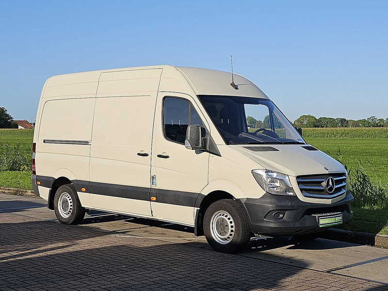 Mercedes-Benz Sprinter 311 L2H2 Airco Euro6! - Pakettiauto: kuva Mercedes-Benz Sprinter 311 L2H2 Airco Euro6! - Pakettiauto Mercedes-Benz Sprinter 311 L2H2 Airco Euro6! - Pakettiauto: kuva Mercedes-Benz Sprinter 311 L2H2 Airco Euro6! - Pakettiauto