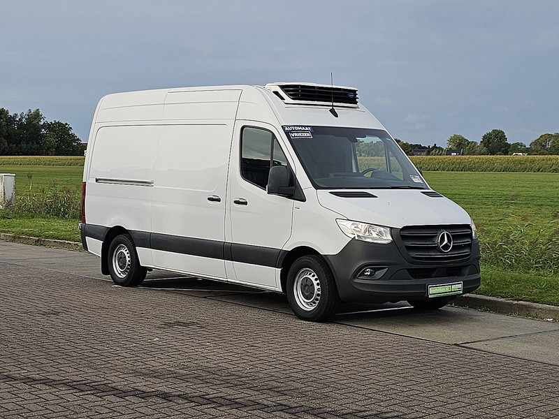 Mercedes-Benz Sprinter 314 L2H2 Koeler/Vriezer - Kylmäauto: kuva Mercedes-Benz Sprinter 314 L2H2 Koeler/Vriezer - Kylmäauto Mercedes-Benz Sprinter 314 L2H2 Koeler/Vriezer - Kylmäauto: kuva Mercedes-Benz Sprinter 314 L2H2 Koeler/Vriezer - Kylmäauto
