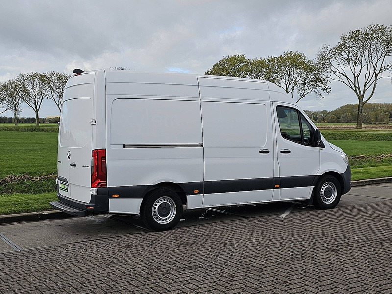 Mercedes-Benz Sprinter 314 L2H2 Mbux RWD - Pakettiauto: kuva Mercedes-Benz Sprinter 314 L2H2 Mbux RWD - Pakettiauto Mercedes-Benz Sprinter 314 L2H2 Mbux RWD - Pakettiauto: kuva Mercedes-Benz Sprinter 314 L2H2 Mbux RWD - Pakettiauto