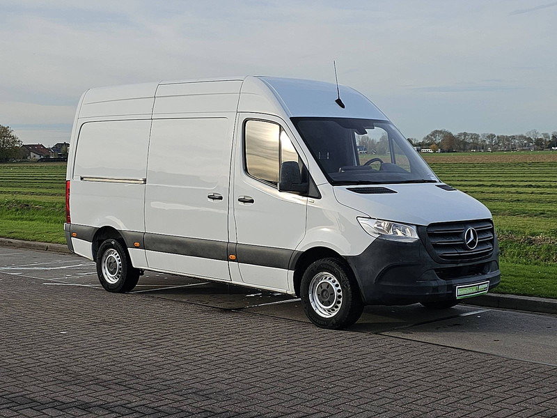 Mercedes-Benz Sprinter 314 L2H2 RWD Airco Euro6 - Pakettiauto: kuva Mercedes-Benz Sprinter 314 L2H2 RWD Airco Euro6 - Pakettiauto Mercedes-Benz Sprinter 314 L2H2 RWD Airco Euro6 - Pakettiauto: kuva Mercedes-Benz Sprinter 314 L2H2 RWD Airco Euro6 - Pakettiauto