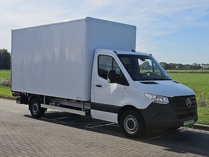 Mercedes-Benz Sprinter 315 Bakwagen Laadklep! - Jakeluauto: kuva Mercedes-Benz Sprinter 315 Bakwagen Laadklep! - Jakeluauto Mercedes-Benz Sprinter 315 Bakwagen Laadklep! - Jakeluauto: kuva Mercedes-Benz Sprinter 315 Bakwagen Laadklep! - Jakeluauto