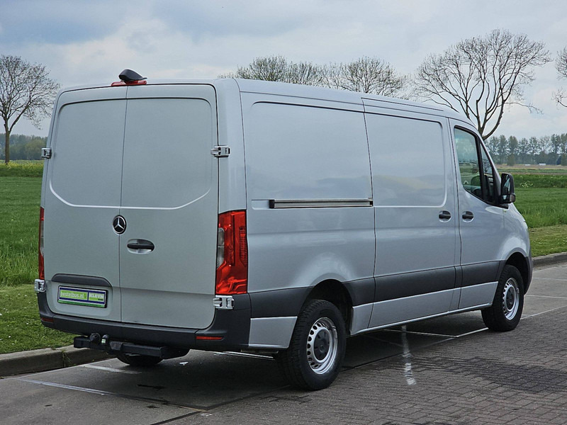 Mercedes-Benz Sprinter 315 L2H1 RWD Mbux! - Pakettiauto: kuva Mercedes-Benz Sprinter 315 L2H1 RWD Mbux! - Pakettiauto Mercedes-Benz Sprinter 315 L2H1 RWD Mbux! - Pakettiauto: kuva Mercedes-Benz Sprinter 315 L2H1 RWD Mbux! - Pakettiauto