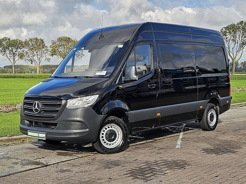Mercedes-Benz Sprinter 315 L2H2 Automaat Mbux! - Pakettiauto: kuva Mercedes-Benz Sprinter 315 L2H2 Automaat Mbux! - Pakettiauto Mercedes-Benz Sprinter 315 L2H2 Automaat Mbux! - Pakettiauto: kuva Mercedes-Benz Sprinter 315 L2H2 Automaat Mbux! - Pakettiauto