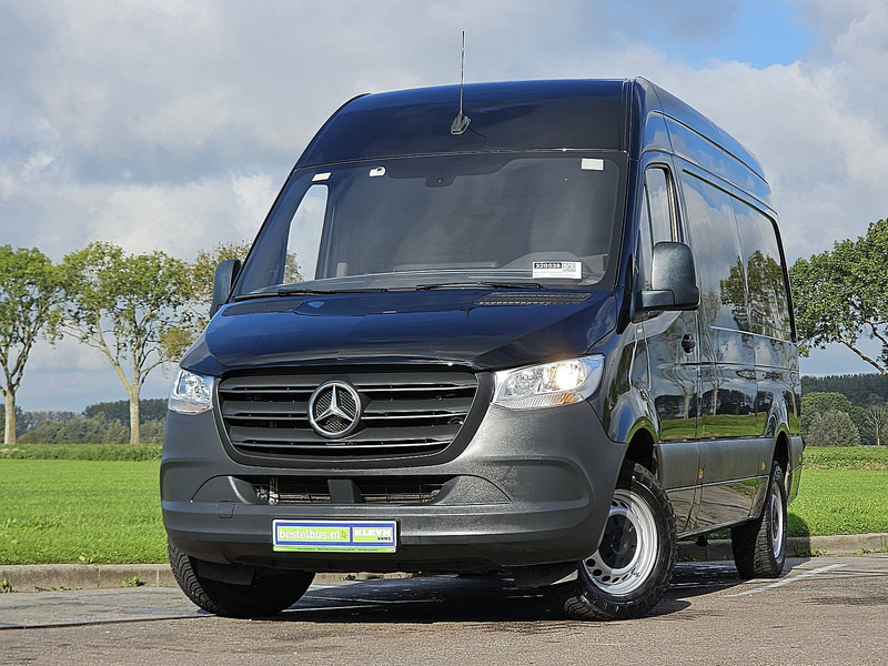 Mercedes-Benz Sprinter 315 L2H2 Automaat Mbux! - Pakettiauto: kuva Mercedes-Benz Sprinter 315 L2H2 Automaat Mbux! - Pakettiauto Mercedes-Benz Sprinter 315 L2H2 Automaat Mbux! - Pakettiauto: kuva Mercedes-Benz Sprinter 315 L2H2 Automaat Mbux! - Pakettiauto