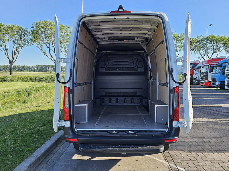 Pakettiauto Mercedes-Benz Sprinter 317 L2H2 Navi RWD!: kuva Pakettiauto Mercedes-Benz Sprinter 317 L2H2 Navi RWD!