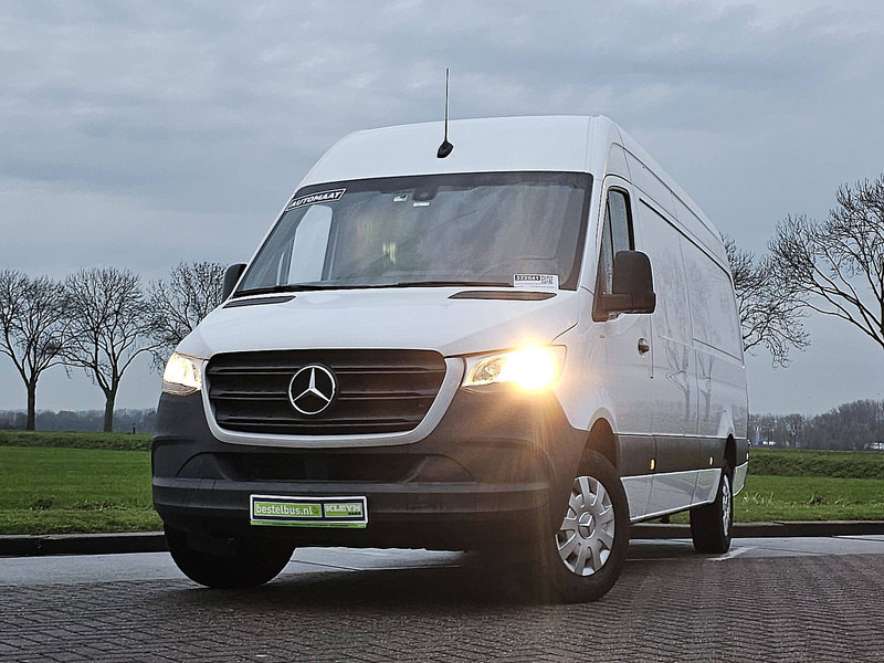 Mercedes-Benz Sprinter 317 ac automaat EURO6 - Pakettiauto: kuva Mercedes-Benz Sprinter 317 ac automaat EURO6 - Pakettiauto Mercedes-Benz Sprinter 317 ac automaat EURO6 - Pakettiauto: kuva Mercedes-Benz Sprinter 317 ac automaat EURO6 - Pakettiauto