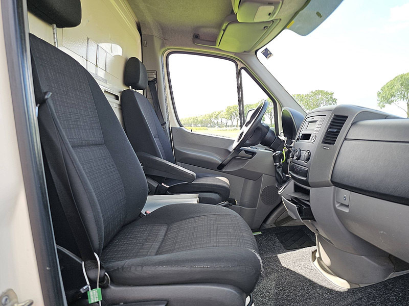 Jakeluauto Mercedes-Benz Sprinter 513 ac automaat EURO6: kuva Jakeluauto Mercedes-Benz Sprinter 513 ac automaat EURO6