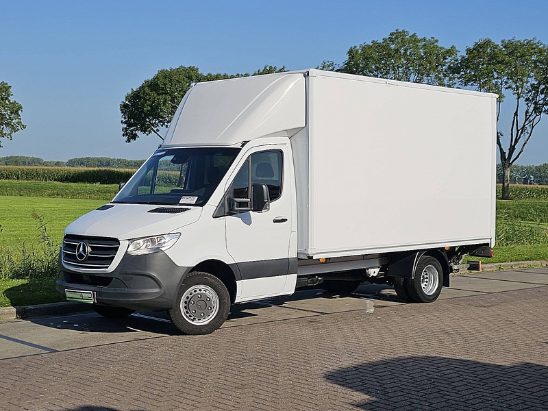 Mercedes-Benz Sprinter 516 ac automaat EURO6 - Jakeluauto: kuva Mercedes-Benz Sprinter 516 ac automaat EURO6 - Jakeluauto Mercedes-Benz Sprinter 516 ac automaat EURO6 - Jakeluauto: kuva Mercedes-Benz Sprinter 516 ac automaat EURO6 - Jakeluauto