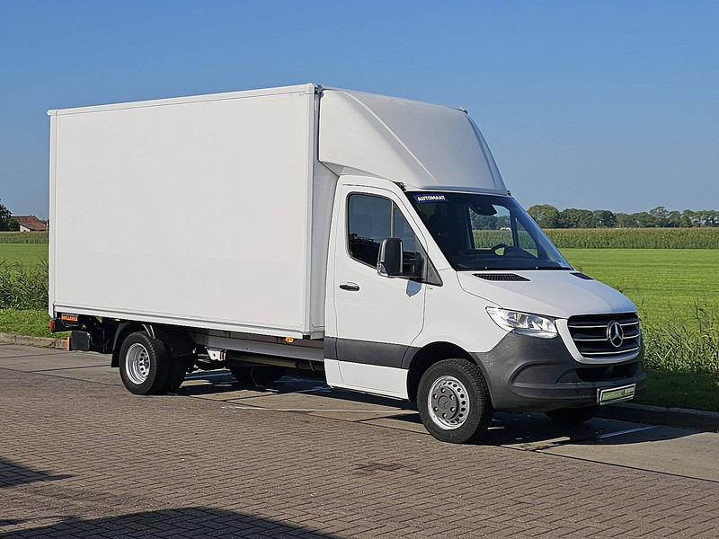 Mercedes-Benz Sprinter 516 ac automaat EURO6 - Jakeluauto: kuva Mercedes-Benz Sprinter 516 ac automaat EURO6 - Jakeluauto Mercedes-Benz Sprinter 516 ac automaat EURO6 - Jakeluauto: kuva Mercedes-Benz Sprinter 516 ac automaat EURO6 - Jakeluauto