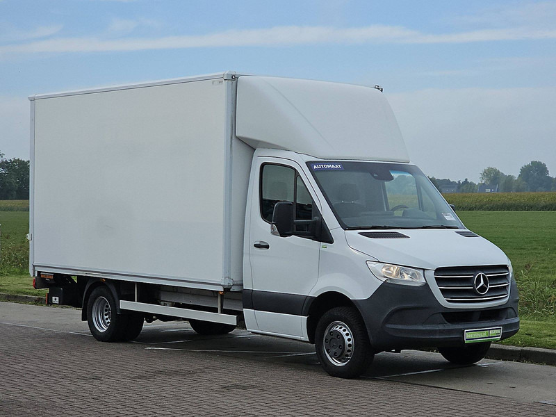 Mercedes-Benz Sprinter 516 ac automaat EURO6 - Jakeluauto: kuva Mercedes-Benz Sprinter 516 ac automaat EURO6 - Jakeluauto Mercedes-Benz Sprinter 516 ac automaat EURO6 - Jakeluauto: kuva Mercedes-Benz Sprinter 516 ac automaat EURO6 - Jakeluauto