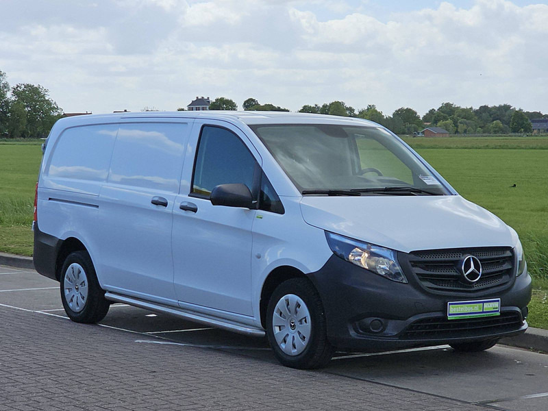 Mercedes-Benz Vito 114 L2 Airco Euro6 3-Zit - Pieni pakettiauto: kuva Mercedes-Benz Vito 114 L2 Airco Euro6 3-Zit - Pieni pakettiauto Mercedes-Benz Vito 114 L2 Airco Euro6 3-Zit - Pieni pakettiauto: kuva Mercedes-Benz Vito 114 L2 Airco Euro6 3-Zit - Pieni pakettiauto