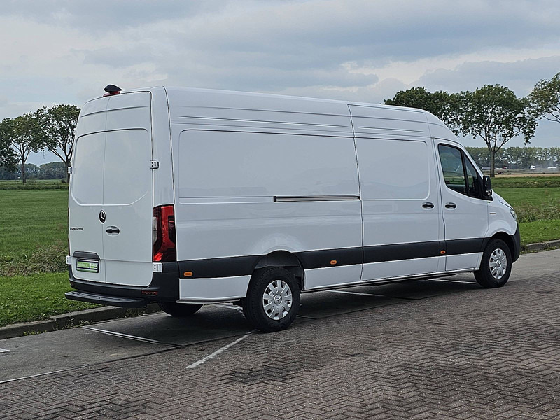 Mercedes-Benz eSprinter 320 L3H2 81kWh Nieuw - Pakettiauto, Sähköpakettiauto: kuva Mercedes-Benz eSprinter 320 L3H2 81kWh Nieuw - Pakettiauto, Sähköpakettiauto Mercedes-Benz eSprinter 320 L3H2 81kWh Nieuw - Pakettiauto, Sähköpakettiauto: kuva Mercedes-Benz eSprinter 320 L3H2 81kWh Nieuw - Pakettiauto, Sähköpakettiauto
