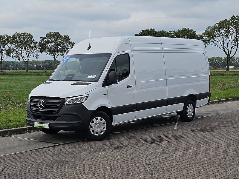 Mercedes-Benz eSprinter 320 L3H2 81kWh Nieuw - Pakettiauto, Sähköpakettiauto: kuva Mercedes-Benz eSprinter 320 L3H2 81kWh Nieuw - Pakettiauto, Sähköpakettiauto Mercedes-Benz eSprinter 320 L3H2 81kWh Nieuw - Pakettiauto, Sähköpakettiauto: kuva Mercedes-Benz eSprinter 320 L3H2 81kWh Nieuw - Pakettiauto, Sähköpakettiauto