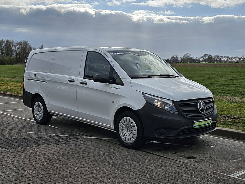 Mercedes-Benz eVito 112 Long-Range 70kwh - Pieni pakettiauto, Sähköpakettiauto: kuva Mercedes-Benz eVito 112 Long-Range 70kwh - Pieni pakettiauto, Sähköpakettiauto Mercedes-Benz eVito 112 Long-Range 70kwh - Pieni pakettiauto, Sähköpakettiauto: kuva Mercedes-Benz eVito 112 Long-Range 70kwh - Pieni pakettiauto, Sähköpakettiauto