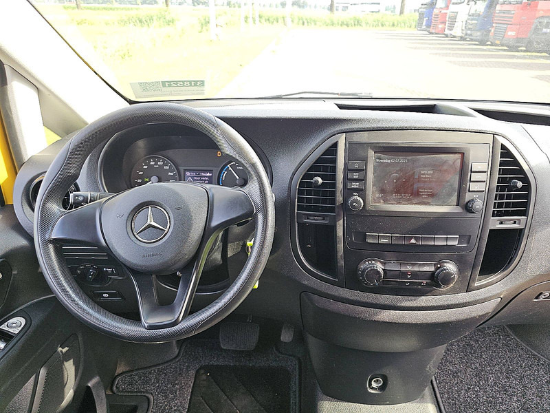Pieni pakettiauto, Sähköpakettiauto Mercedes-Benz eVito  L2 ac automaat EURO6: kuva Pieni pakettiauto, Sähköpakettiauto Mercedes-Benz eVito  L2 ac automaat EURO6