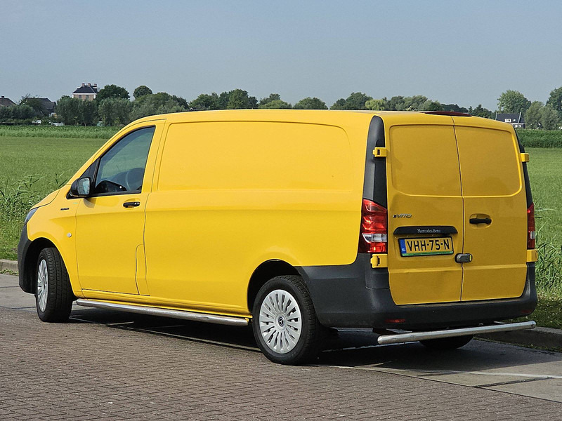 Pieni pakettiauto, Sähköpakettiauto Mercedes-Benz eVito  L2 ac automaat EURO6: kuva Pieni pakettiauto, Sähköpakettiauto Mercedes-Benz eVito  L2 ac automaat EURO6