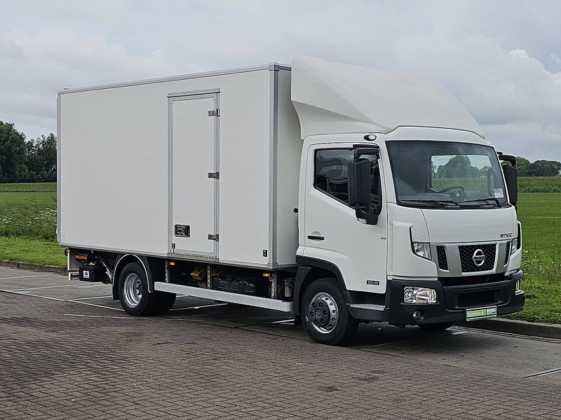 Nissan NT500 ac 3.0 EURO6 - Jakeluauto: kuva Nissan NT500 ac 3.0 EURO6 - Jakeluauto Nissan NT500 ac 3.0 EURO6 - Jakeluauto: kuva Nissan NT500 ac 3.0 EURO6 - Jakeluauto