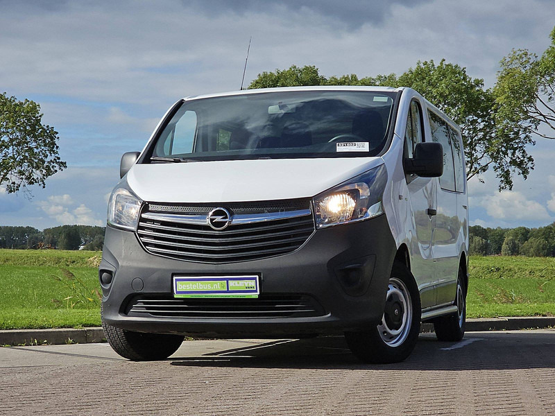 Opel Vivaro 1.6 L1 Combi 9p Airco - Minibussi, Pikkubussi: kuva Opel Vivaro 1.6 L1 Combi 9p Airco - Minibussi, Pikkubussi Opel Vivaro 1.6 L1 Combi 9p Airco - Minibussi, Pikkubussi: kuva Opel Vivaro 1.6 L1 Combi 9p Airco - Minibussi, Pikkubussi