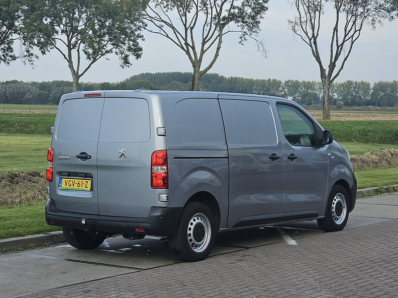 Peugeot Expert 2.0 L2H1 Navi 150Pk Eur6 - Pieni pakettiauto: kuva Peugeot Expert 2.0 L2H1 Navi 150Pk Eur6 - Pieni pakettiauto Peugeot Expert 2.0 L2H1 Navi 150Pk Eur6 - Pieni pakettiauto: kuva Peugeot Expert 2.0 L2H1 Navi 150Pk Eur6 - Pieni pakettiauto
