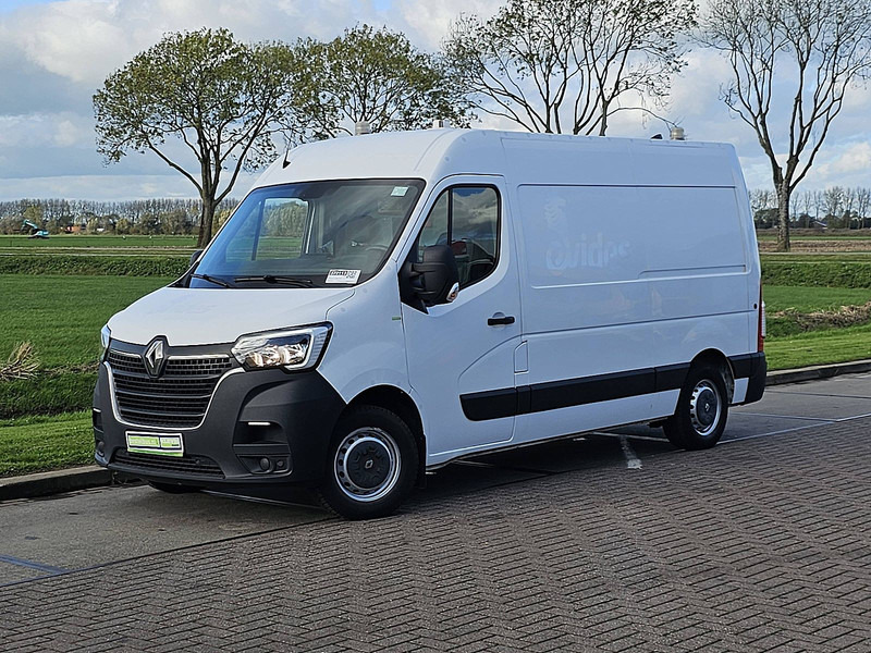 Renault Master 2.3 DCI 130 L2H2 - Pakettiauto: kuva Renault Master 2.3 DCI 130 L2H2 - Pakettiauto Renault Master 2.3 DCI 130 L2H2 - Pakettiauto: kuva Renault Master 2.3 DCI 130 L2H2 - Pakettiauto