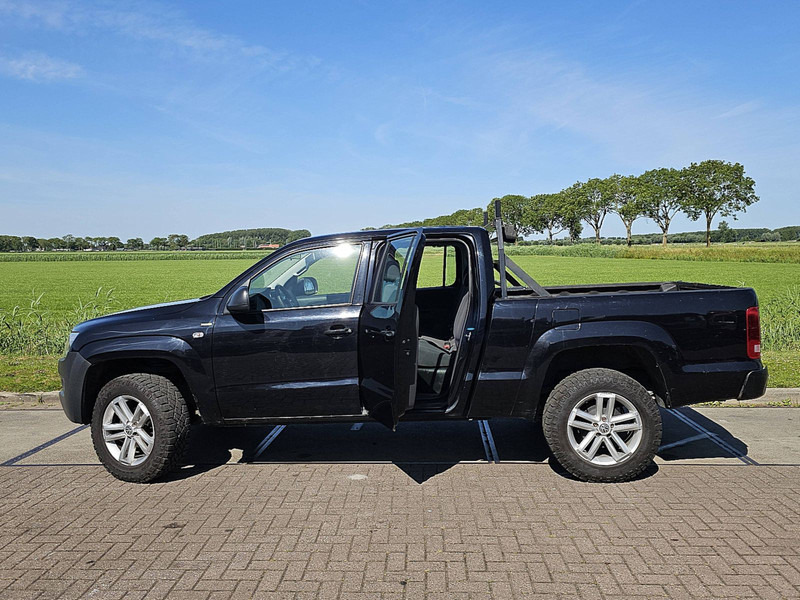 Avolava-auto Volkswagen Amarok 2.0 TDI Dubbel Cabine 4x4 AC: kuva Avolava-auto Volkswagen Amarok 2.0 TDI Dubbel Cabine 4x4 AC