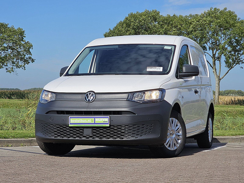 Volkswagen Caddy 2.0 L1 102PK Euro6 AC! - Jakeluauto: kuva Volkswagen Caddy 2.0 L1 102PK Euro6 AC! - Jakeluauto Volkswagen Caddy 2.0 L1 102PK Euro6 AC! - Jakeluauto: kuva Volkswagen Caddy 2.0 L1 102PK Euro6 AC! - Jakeluauto